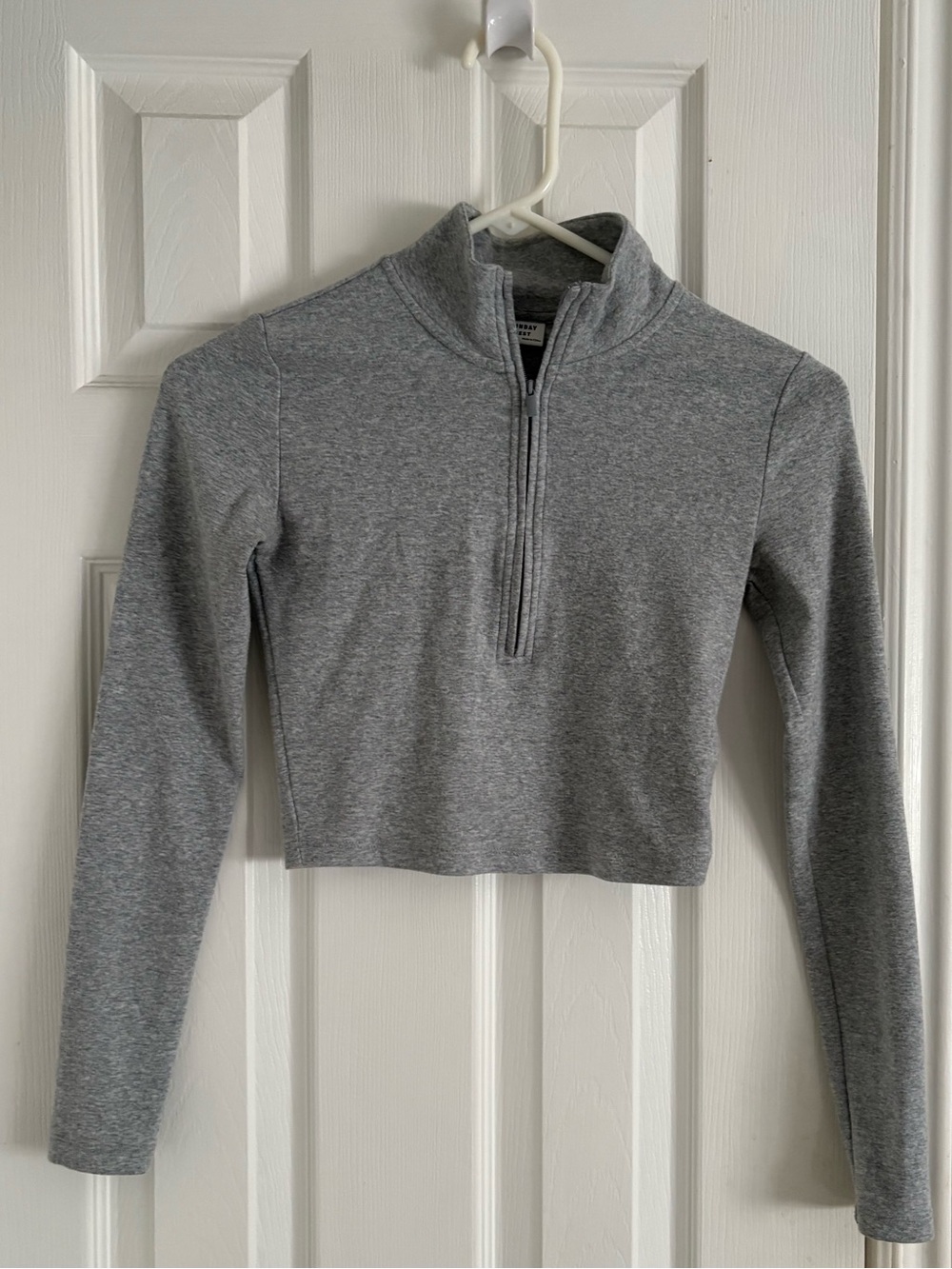 Sunday Best Grey Quarter-Zip Cropped Pullover